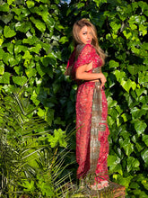 Load image into Gallery viewer, Royal Empress Jasmine Set

