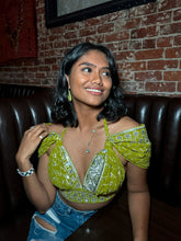 Load image into Gallery viewer, Peridot Sparkles Jasmine Top
