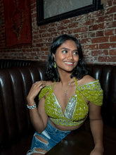 Load image into Gallery viewer, Peridot Sparkles Jasmine Top
