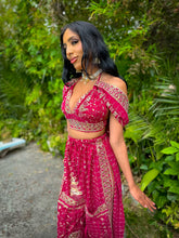 Load image into Gallery viewer, Love Goddess Jasmine Set
