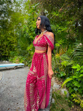 Load image into Gallery viewer, Love Goddess Jasmine Set
