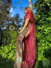 Load image into Gallery viewer, Royal Empress Jasmine Set
