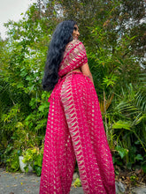 Load image into Gallery viewer, Love Goddess Jasmine Set
