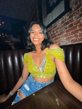 Load image into Gallery viewer, Peridot Sparkles Jasmine Top
