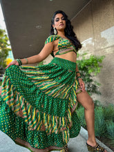 Load image into Gallery viewer, Emerald Serpentine Goddess Set
