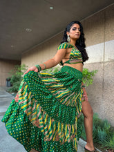 Load image into Gallery viewer, Emerald Serpentine Goddess Set
