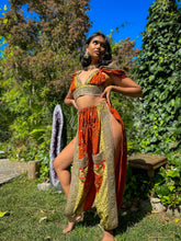 Load image into Gallery viewer, Bohemian Sun Jasmine Set
