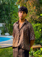 Load image into Gallery viewer, Midnight Forrest Button-Up
