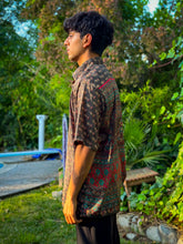 Load image into Gallery viewer, Midnight Forrest Button-Up
