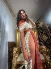 Load image into Gallery viewer, Royal Lotus Jasmine Set (SLIGHT DEFECT)
