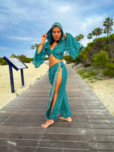 Load image into Gallery viewer, Diamond Dahlia Jasmine Set
