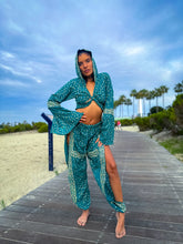 Load image into Gallery viewer, Diamond Dahlia Jasmine Set
