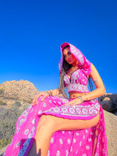 Load image into Gallery viewer, Pink Diamonds Jasmine Set
