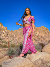 Load image into Gallery viewer, Pink Diamonds Jasmine Set
