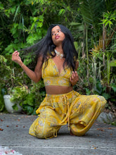 Load image into Gallery viewer, Yellow Submarine Jasmine Set (NO SLITS)
