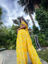 Load image into Gallery viewer, Yellow Submarine Jasmine Set (NO SLITS)
