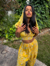 Load image into Gallery viewer, Yellow Submarine Jasmine Set (NO SLITS)

