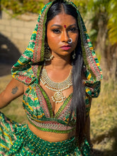 Load image into Gallery viewer, Emerald Enchantress Goddess Set
