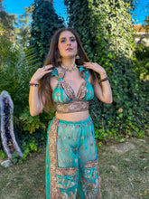 Load image into Gallery viewer, Golden Jade Jasmine Set
