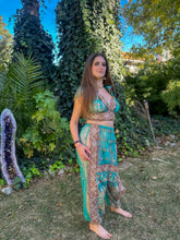 Load image into Gallery viewer, Golden Jade Jasmine Set
