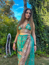 Load image into Gallery viewer, Golden Jade Jasmine Set
