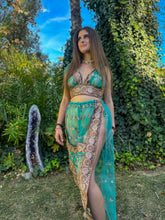 Load image into Gallery viewer, Golden Jade Jasmine Set
