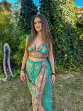 Load image into Gallery viewer, Golden Jade Jasmine Set
