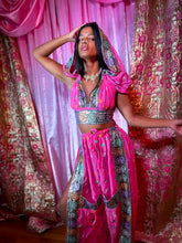 Load image into Gallery viewer, Pink Lotus Jasmine Set
