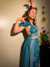 Load image into Gallery viewer, Diamond Water Jasmine Set
