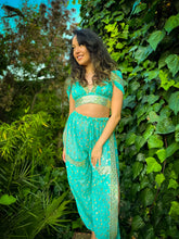 Load image into Gallery viewer, Turquoise Gold Jasmine Set
