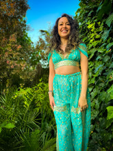 Load image into Gallery viewer, Turquoise Gold Jasmine Set
