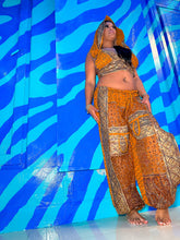 Load image into Gallery viewer, Divine Sunrise Jasmine Set
