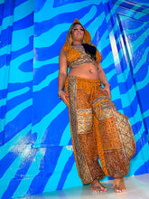 Load image into Gallery viewer, Divine Sunrise Jasmine Set
