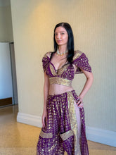 Load image into Gallery viewer, Royal Gold Jasmine Set

