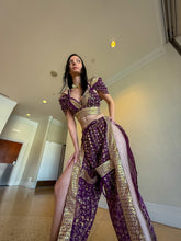 Load image into Gallery viewer, Royal Gold Jasmine Set
