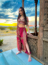 Load image into Gallery viewer, Golden Love Jasmine Set
