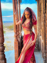 Load image into Gallery viewer, Golden Love Jasmine Set
