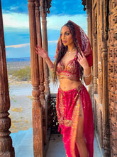 Load image into Gallery viewer, Golden Love Jasmine Set
