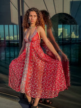 Load image into Gallery viewer, Diamond Love Feather Magic Dress
