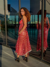 Load image into Gallery viewer, Diamond Love Feather Magic Dress
