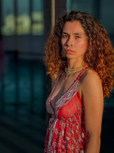 Load image into Gallery viewer, Diamond Love Feather Magic Dress
