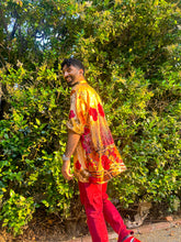 Load image into Gallery viewer, Golden Roses Button Up Shirt
