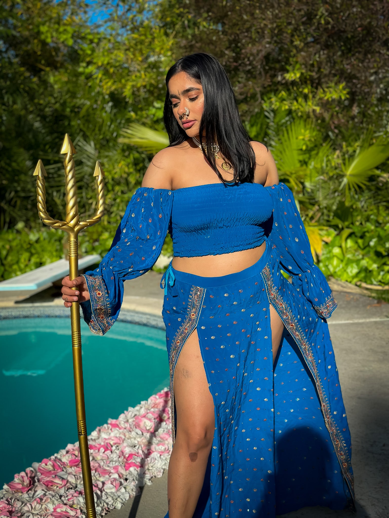 Sapphire Paisley Katana Set