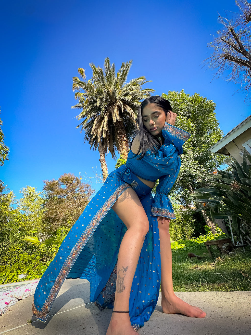 Sapphire Paisley Katana Set
