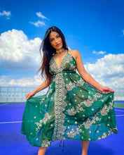 Load image into Gallery viewer, Emerald Diamonds Magic Dress
