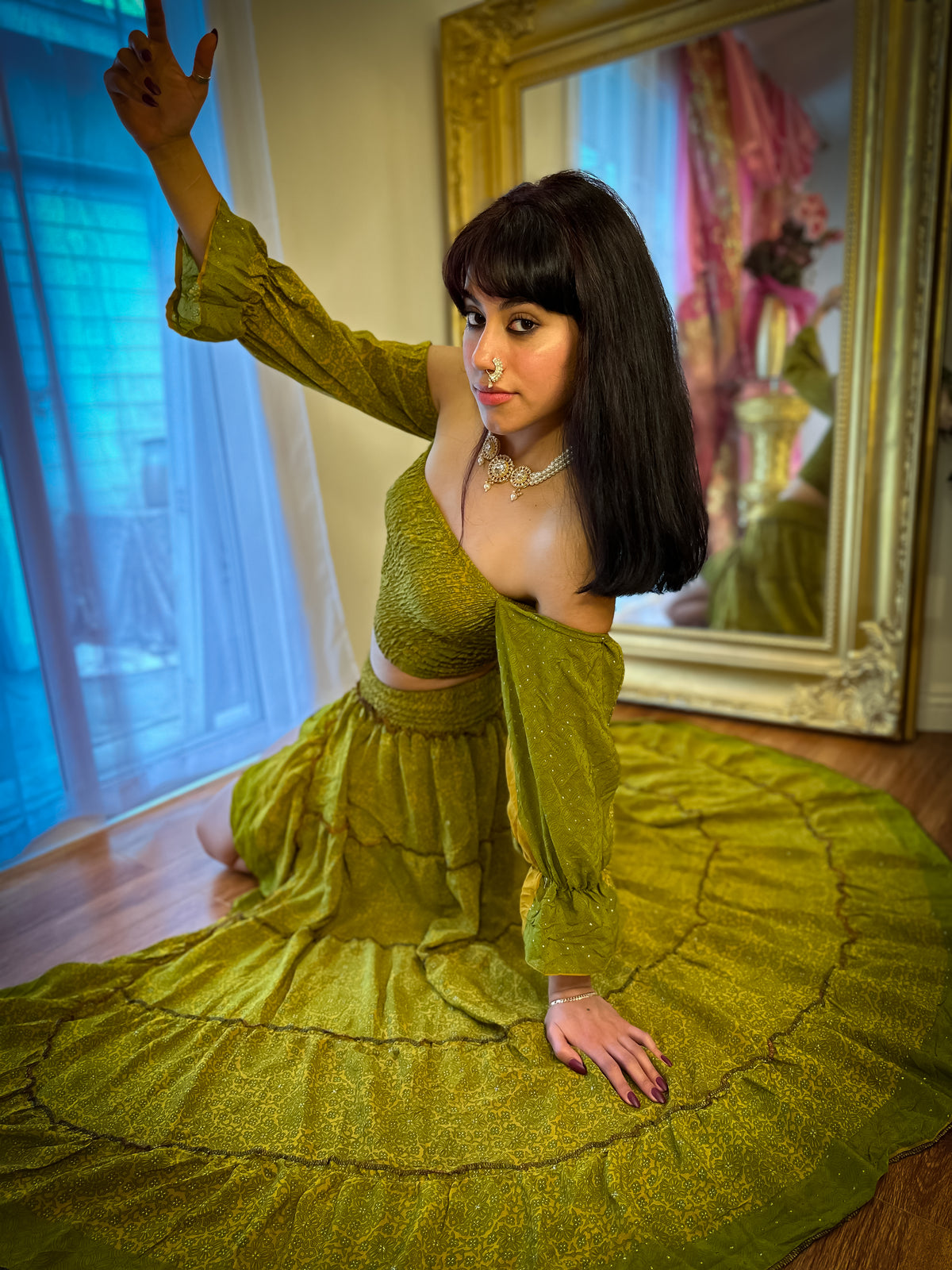 Forest Flower Bollywood Set