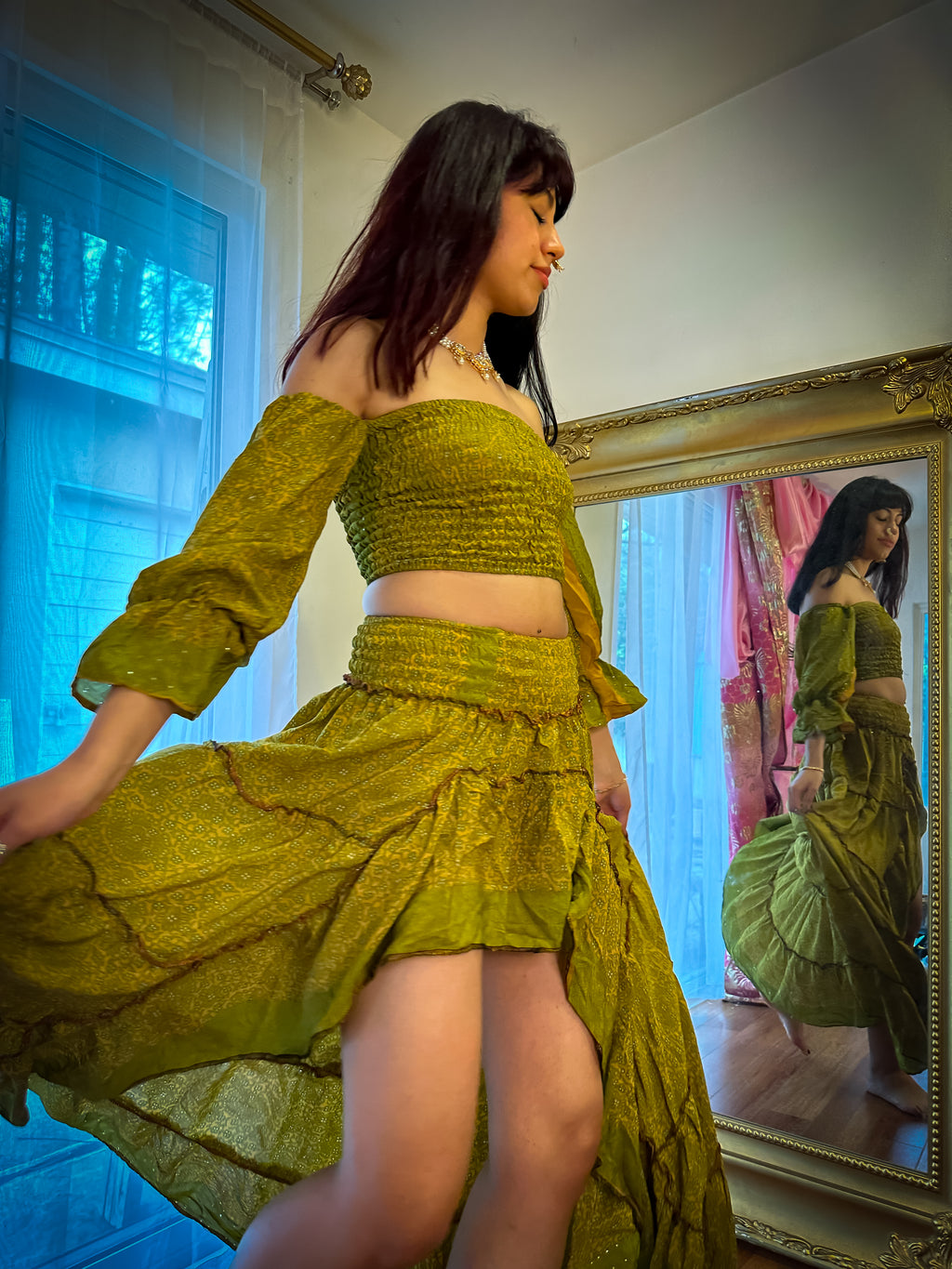 Forest Flower Bollywood Set