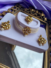 Load image into Gallery viewer, The Jiya Kundan Necklace Set
