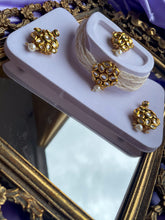 Load image into Gallery viewer, The Jiya Kundan Necklace Set

