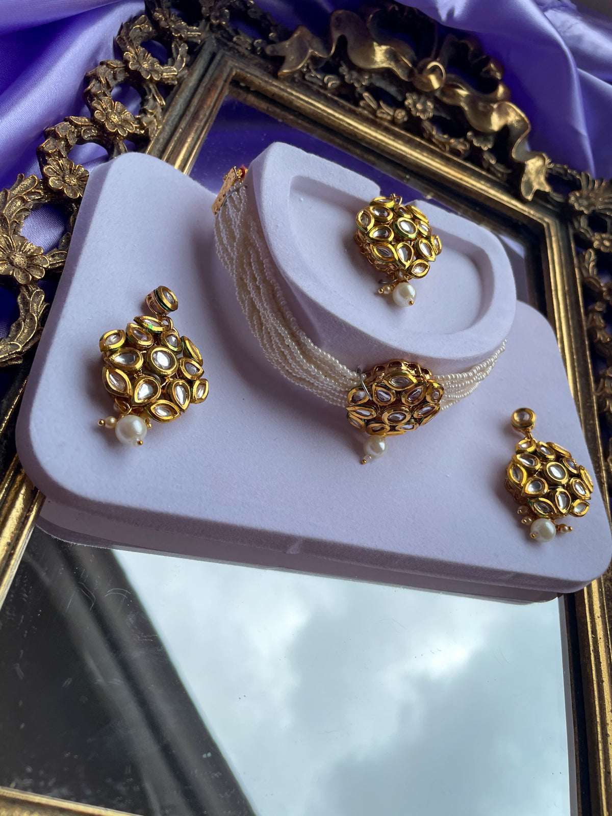 The Jiya Kundan Necklace Set
